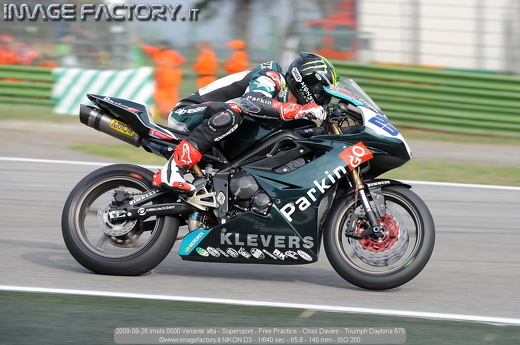 2009-09-26 Imola 0500 Variante alta - Supersport - Free Practice - Chaz Davies - Triumph Daytona 675